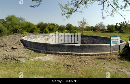 Padmavati tocca progetto di approvvigionamento idrico a Ralegan Siddhi vicino a Pune ; Maharashtra ; India Foto Stock