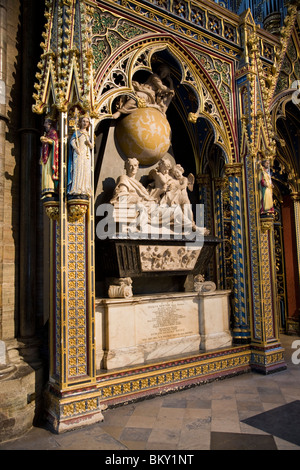 Coro biombo Cudiero schermo Isaac Newton. La Westminster Abbey Iglesia: Inghilterra GB Gran Bretagna REGNO UNITO : en el Reino Unido. Foto Stock