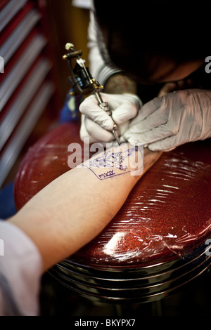 Henk Schiffmacher's Hanky Panky, salotto tattoo, Amsterdam, Paesi Bassi Foto Stock