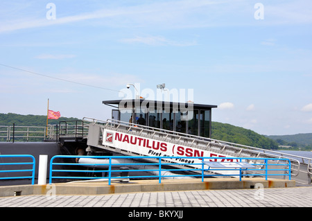 USS Nautilus - il primo negli Stati Uniti di sottomarini nucleari a Submarine Force Museum, Groton, Connecticut, Stati Uniti d'America Foto Stock