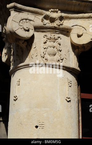 Le pilier aux clefs nella Grande Rue,Plantagenet Città Vecchia di Le Mans, Sarthe, Francia Foto Stock