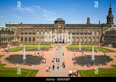 Palazzo Zwinger, Dresda, Sassonia, Germania Foto Stock