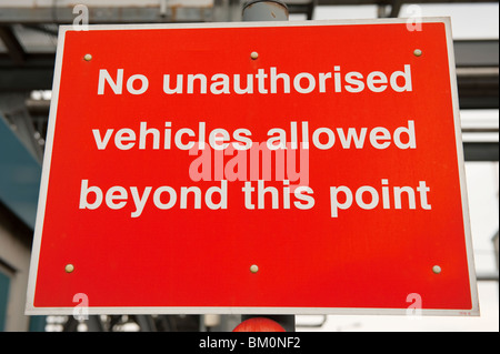 N. veicoli Unuthorised ammessi oltre questo punto Foto Stock