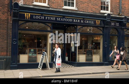 Loch Fyne Seafood Bar e Grill, Norwich, Norfolk, Regno Unito Foto Stock
