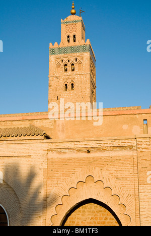 Minareto della Moschea di Koutoubia, Sito Patrimonio Mondiale dell'UNESCO, Marrakesh (Marrakech), Marocco, Africa Settentrionale, Africa Foto Stock