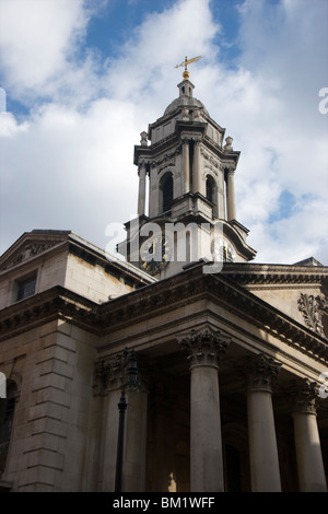 St George, Hanover Square, è una Chiesa Anglicana nel centro di Londra, costruito nei primi anni del XVIII secolo Foto Stock