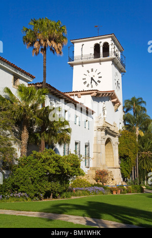 Clock Tower, Santa Barbara County Courthouse, Santa Barbara, California, Stati Uniti d'America, America del Nord Foto Stock