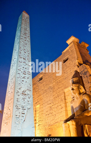 Tempio di Luxor, Luxor, Sito Patrimonio Mondiale dell'UNESCO, Tebe, Egitto, Africa Settentrionale, Africa Foto Stock