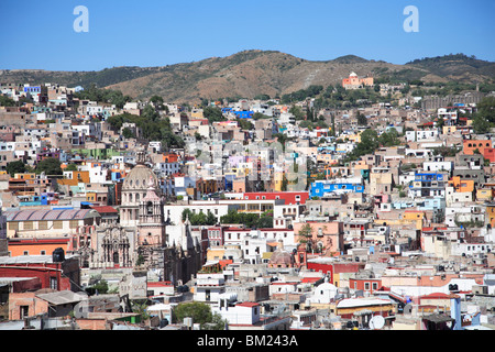 Panoramica e architettura coloniale, Guanajuato, Sito Patrimonio Mondiale dell'UNESCO, stato di Guanajuato, Messico, America del Nord Foto Stock