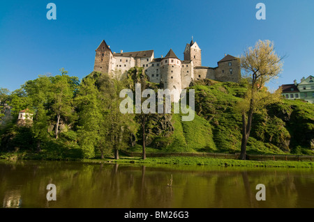 Castello di Loket su una collina, Loket, Repubblica Ceca, Europa Foto Stock