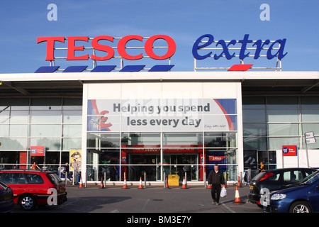 Un Tesco Extra store in Nottingham, Inghilterra, Regno Unito Foto Stock