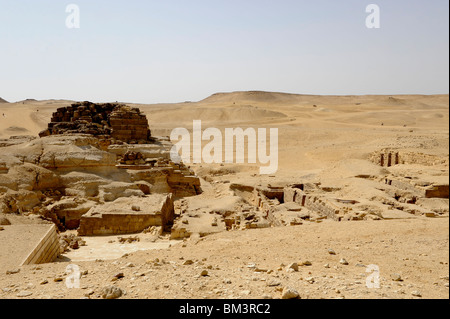 Piramidi di Giza, Necropoli di Giza confinanti con che cosa ora è El Giza, Cairo , Egitto Foto Stock