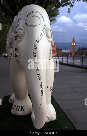 Elephant Parade Southbank, London, Regno Unito Foto Stock