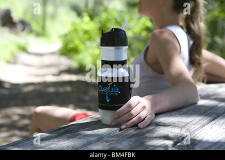 Un sentiero per la primavera in esecuzione su Jesusita Trail. Foto Stock