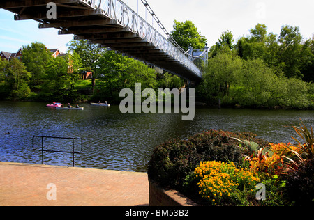 Gite in barca sul fiume Dee Chester Inghilterra UK Regno Unito UE Unione europea EUROPA Foto Stock