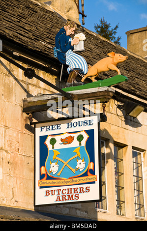 I macellai Arms Pub segno, Sheepscombe, Cotswolds, Gloucestershire, Regno Unito Foto Stock