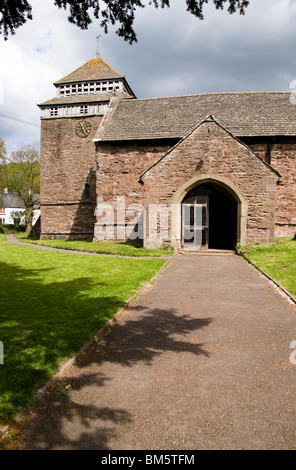 Skenfrith un Dr che cattura la posizione Monmouthshire Galles. Come Feaured Leadworth superiore nel sogno eterno " amys scelta' episodio. Foto Stock