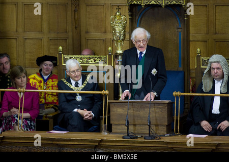 Il Signore Alto Commissario Signore Wilson di indirizzi Tillyorn l Assemblea Generale della Chiesa di Scozia Foto Stock