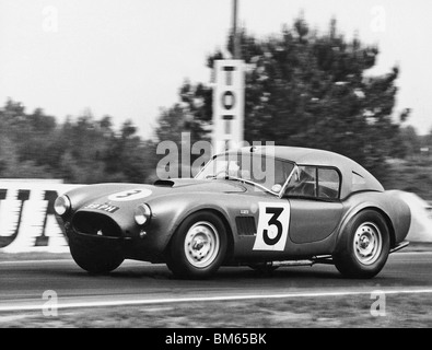 AC COBRA 1963 Le Mans. Bolton e Sanderson Foto Stock