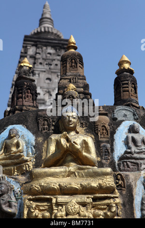 Il tempio di Mahabodhi, il tempio buddista costruito in cui Buddha raggiunti illuminismo in Bodh Gaya o Bodhgaya, in India. Foto Stock