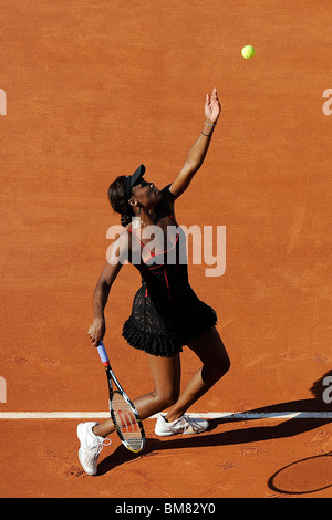 Venus Williams (USA) competono al 2010 francesi aperti Foto Stock