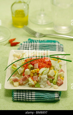 Insalata americana. Ricetta disponibile. Foto Stock