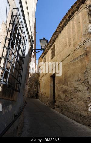 Stradina nel centro medievale della città vecchia, Cuenca, Castilla la Mancha, in Spagna Foto Stock