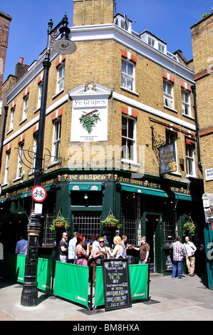 Voi uve Pub, Pastore Mercato, Mayfair, City of Westminster, Greater London, England, Regno Unito Foto Stock
