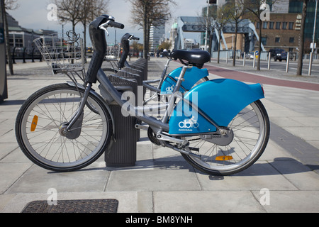 Dublino si unisce alla lista delle grandi città per avere la sua propria bike sharing, compresi Siviglia, Bruxelles, Vienna, Parigi Foto Stock