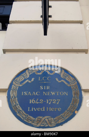 London County council targa blu segnando una casa di sir Isaac Newton, in Jermyn Street a Londra, Inghilterra Foto Stock