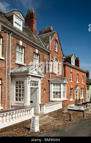 Regno Unito, Cornovaglia, Launceston Castle Street, Lawrence House Museum, in mattoni costruito Georgian House Foto Stock