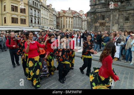Gypsy Festival di Praga, sulla Piazza della Città Vecchia Foto Stock
