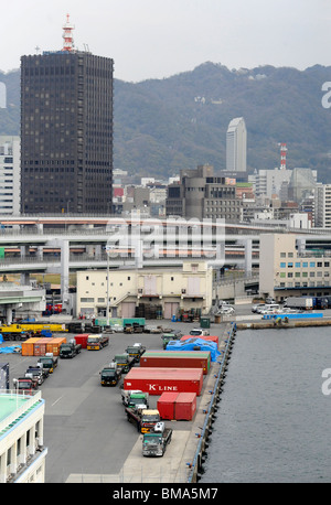 Una veduta del porto di Kobe Foto Stock