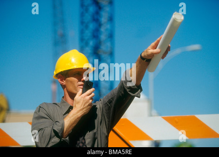 Architetto sul sito di lavoro. Foto Stock