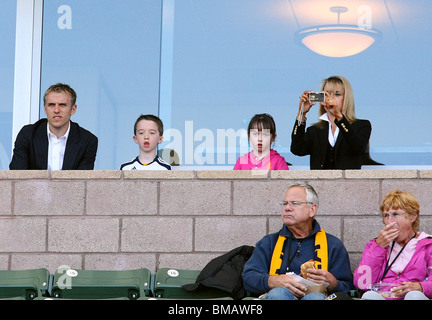 PHIL NEVILLE HARVEY NEVILLE ISABELLA NEVILLE JULIE NEVILLE la galassia della LA V Boca Juniors FRIENDLY CARSON LOS ANGELES CA 23 Maggio Foto Stock