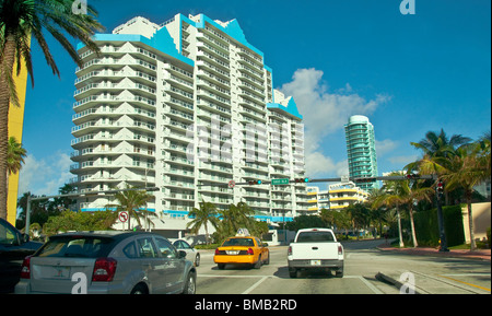 Appartamenti a Collins Avenue a Miami Beach, Florida, Stati Uniti d'America Foto Stock