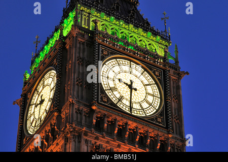Elizabeth Tower, la torre dell'orologio Big ben, il Parlamento, il Palazzo di Westminster, Londra, Regno Unito Foto Stock