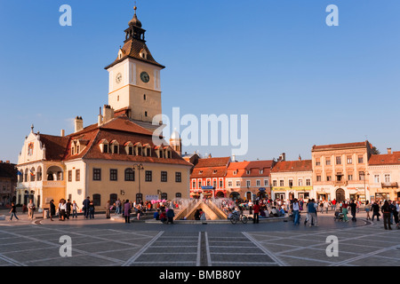 La Romania, Transilvania, Brasov, Piata Sfatului, il Consiglio casa (Casa Sfatului) Foto Stock