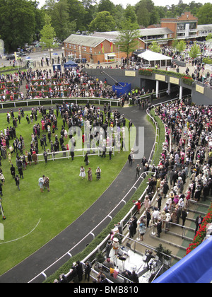 Royal Ascot pageant cerimonia,parte della stagione nel regno Unito,horse racing,tradizione,glamour bellezza top cappelli champagne turismo estivo Foto Stock