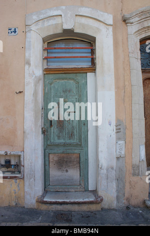 Francese antico porta a Marsiglia, casa numero 34 Foto Stock