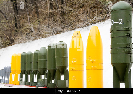 Bombe di aria in dimostrazione parete nelle immediate vicinanze Foto Stock