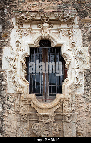 Rosa o Rosa della finestra la missione di San Jose y San Miguel de Aguayo San Antonio Texas USA Foto Stock