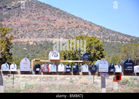 Cassette postali nelle zone rurali in Arizona, Stati Uniti d'America Foto Stock