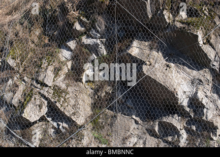 Filo di sicurezza net per tenere rocce Foto Stock