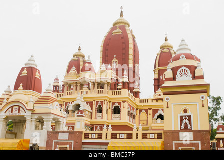 Facciata di un tempio Laxminarayan Temple, New Delhi, India Foto Stock