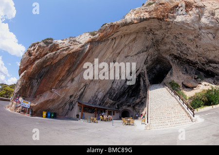 Arta ingresso delle grotte Canyamel Maiorca Mallorca Spagna Europa UE Foto Stock