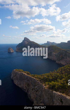 Formentor penisola a nord est di Maiorca dal Mirador des Colomer Mallorca Spagna Europa UE Foto Stock