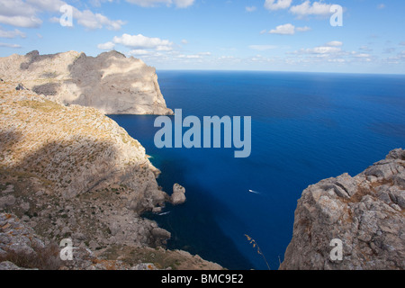 Formentor penisola a nord est di Maiorca dal Mirador des Colomer Mallorca Spagna Europa UE Foto Stock