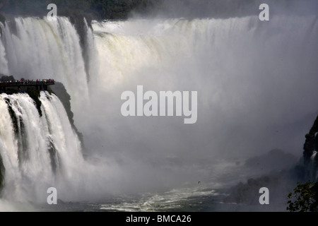 Salto Floriano, Iguassu Falls, Parco Nazionale di Iguazu, Puerto Iguazu, Brasile lato presa da Argentina Foto Stock