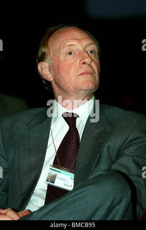 NEIL KINNOCK MP ex leader del partito laburista 01 Ottobre 1998 Foto Stock